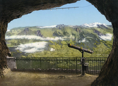 Fenêtre de la station Eigerwand, en 1900, par Photoglob N°0000018367 Fenêtre de la station Eigerwand, en 1900, par Photoglob N°0000018367