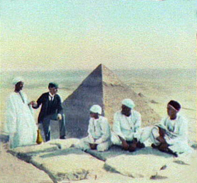 Au sommet de la Grande Pyramide, (si si c'est un sommet) par William Henry Jackson en 1894 Au sommet de la Grande Pyramide, (si si c'est un sommet) par William Henry Jackson en 1894