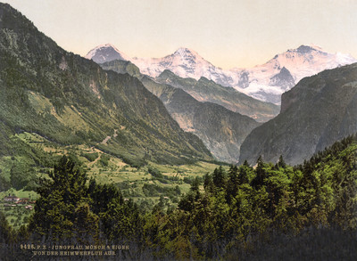 Eiger, Mönch, Jungfrau vus de Heimwehflüe, en 1900 par Photoglob N°00000009426