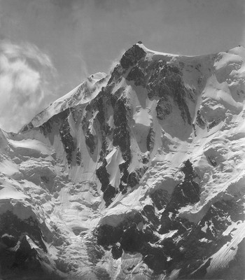 Punta Gnifetti E par Vittorio Sella Punta Gnifetti E par Vittorio Sella