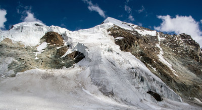 Kalindi Peak et Avalanche Peak Kalindi Peak et Avalanche Peak