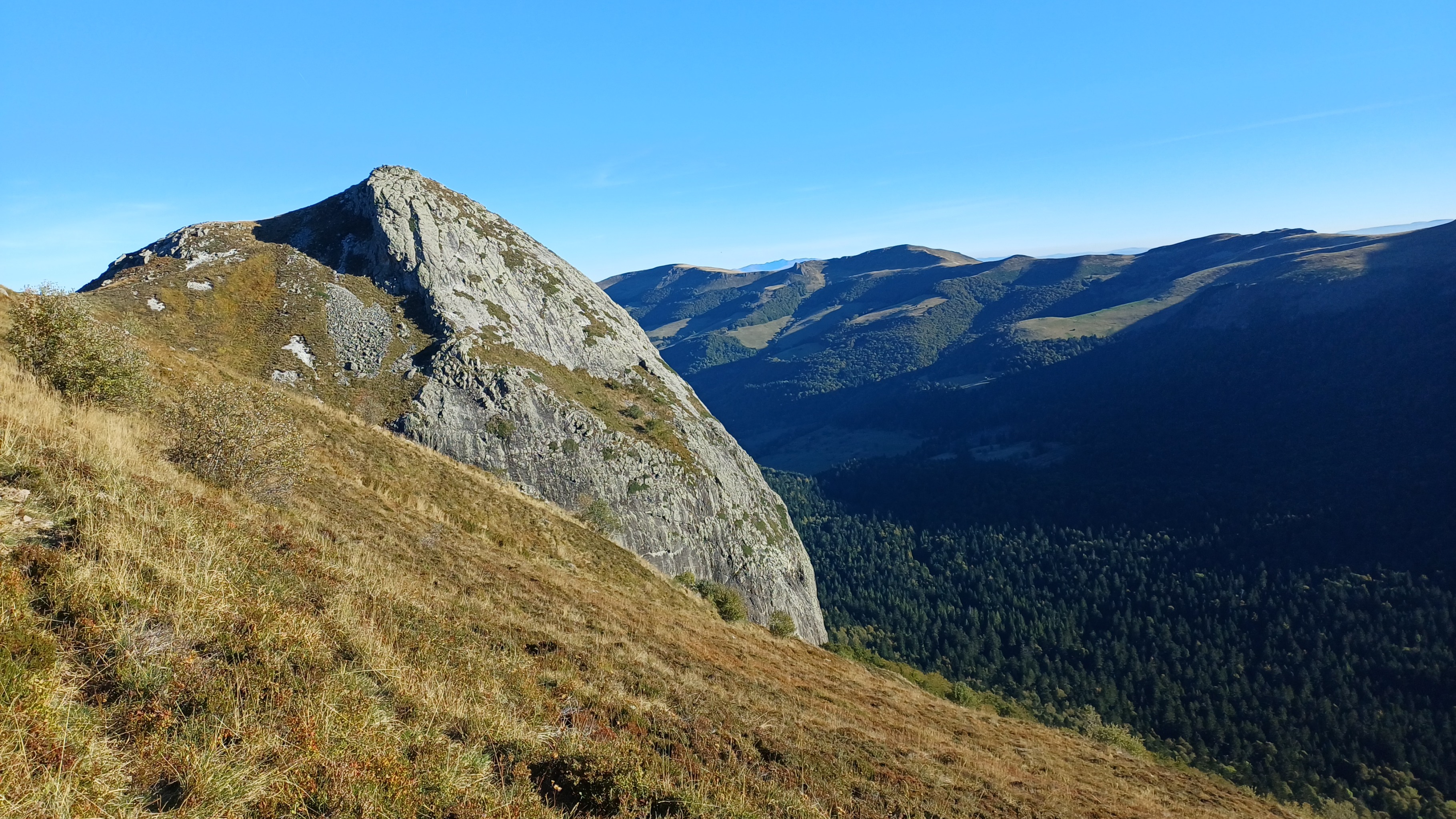 Roc d'Hozières : Escalade  , Alpinisme...