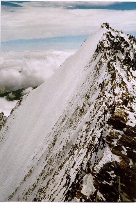 Nadelgrat et face NE de la Lenzspitze